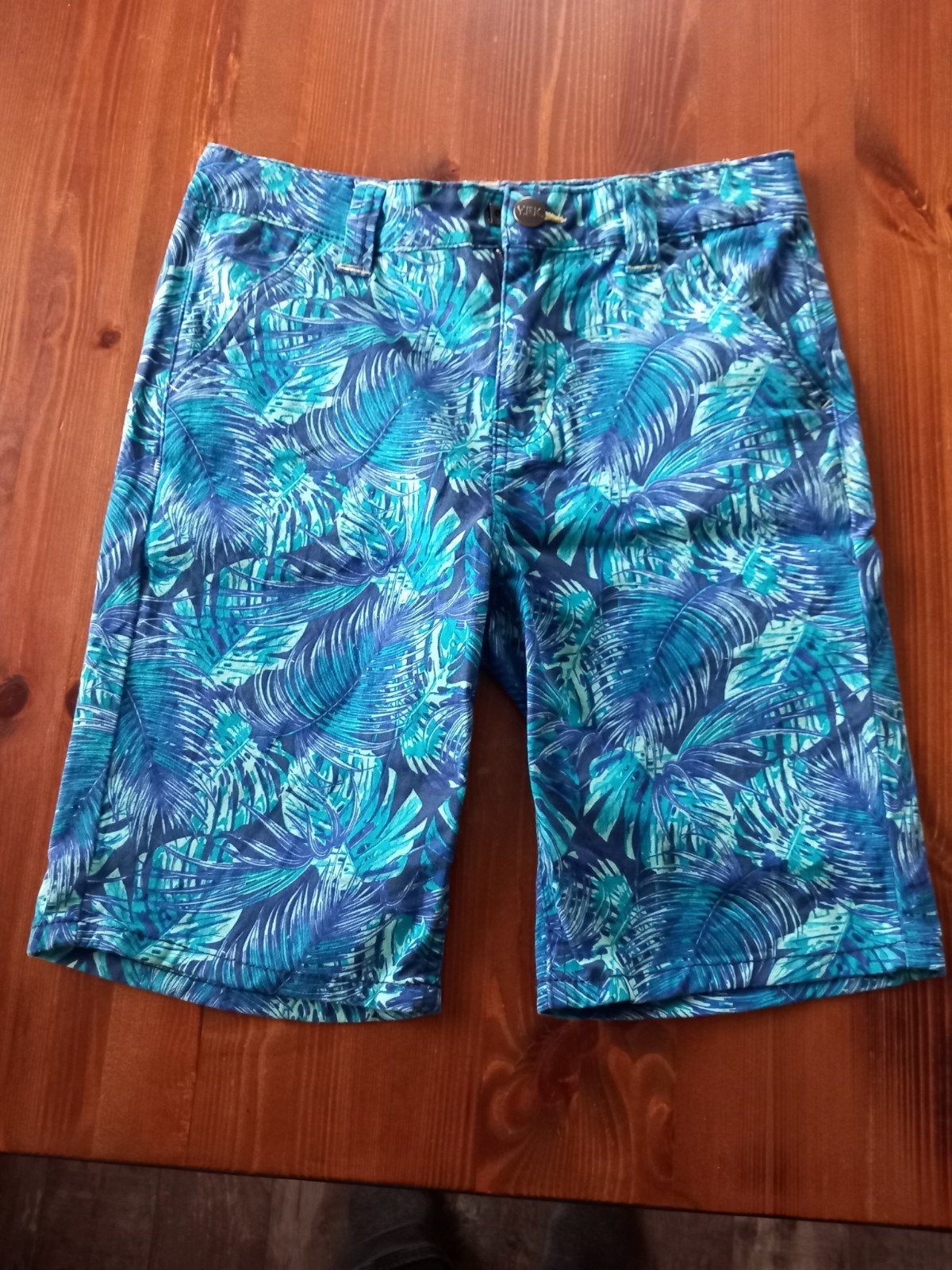Y.F.K. Jongens Short Maat 140 (9-10 jaar) met Bladprint, Broek, Ophalen of Verzenden, Zo goed als nieuw, Y.F.K.