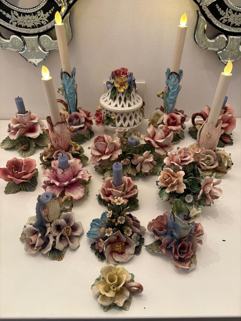 Collectie Capodimonte porseleinen rozen kandelaars brocante, Antiek en Kunst, Antiek | Porselein, Ophalen of Verzenden