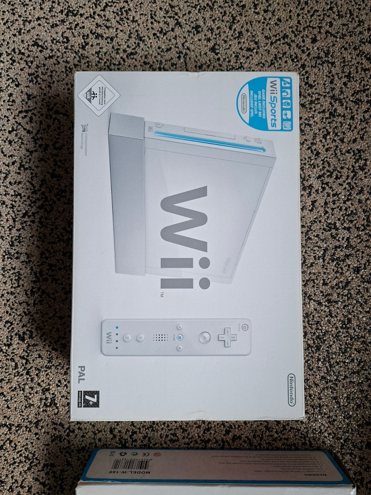 Nintendo Wii Console Bundel met Wii Sports en Play Fit, Spelcomputers en Games, Ophalen of Verzenden, Gebruikt, Met 2 controllers