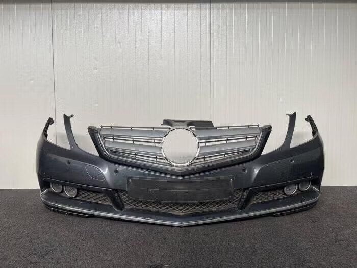 Voorbumper van een Mercedes E-Klasse (XXX), Ophalen of Verzenden, Gebruikt, Voor, Bumper