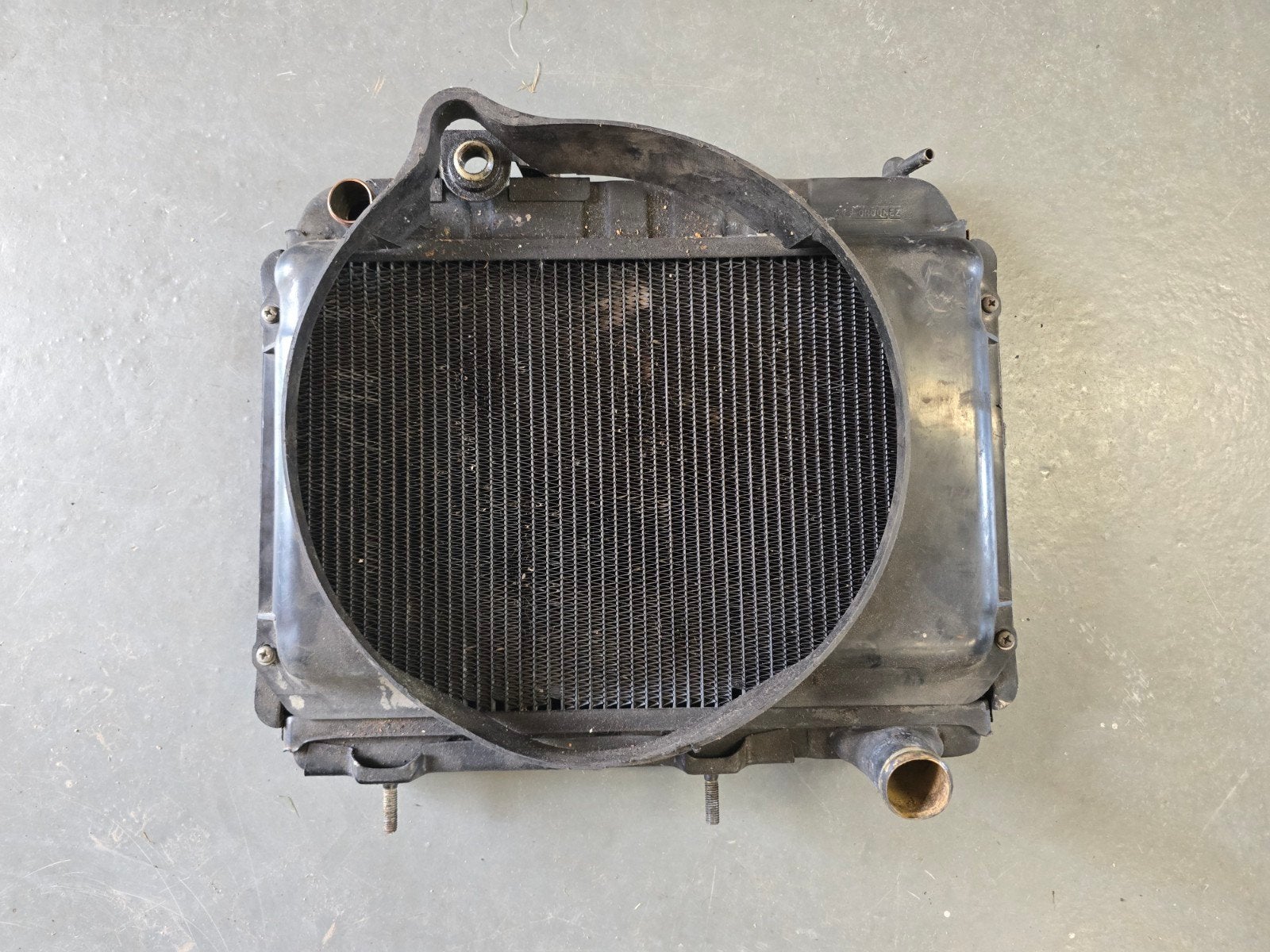 R4 radiateur orgineel Renault R4 845cc) Bouwjaar 1969 to, Ophalen of Verzenden, Renault