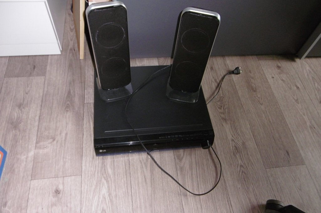 LG dvd speler met Boxen Blu ray, Ophalen of Verzenden, Gebruikt, Dvd-speler, LG