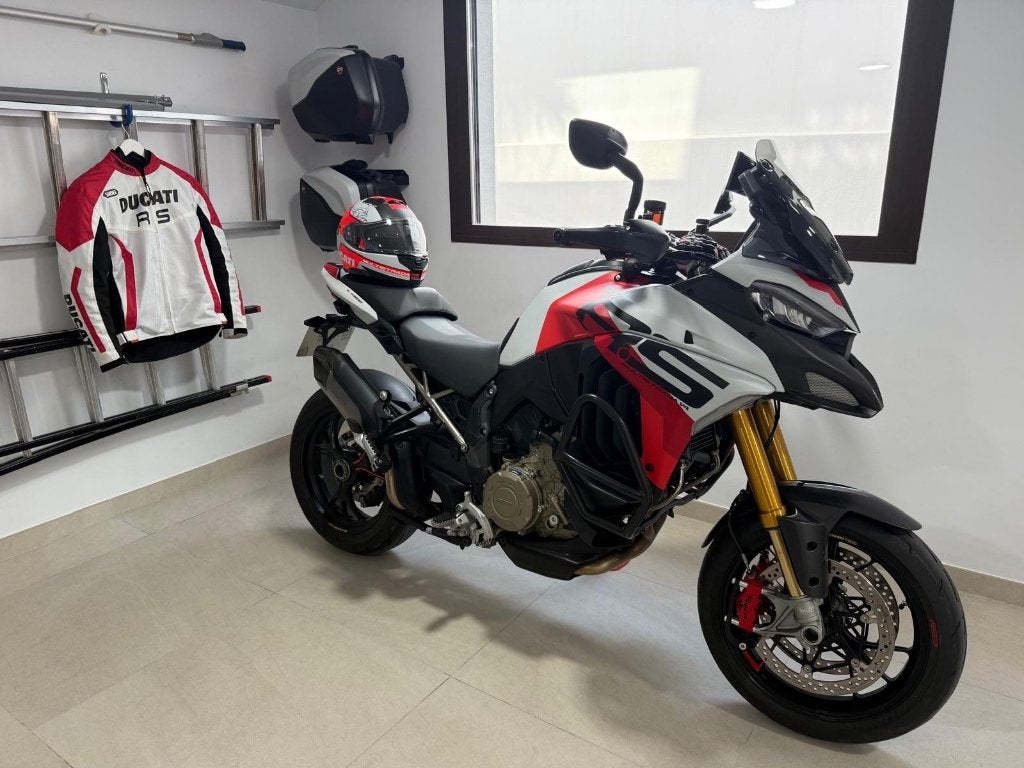 Ducati RS, 4 cilinders, Motorrijbewijs A, Gebruikt, Particulier
