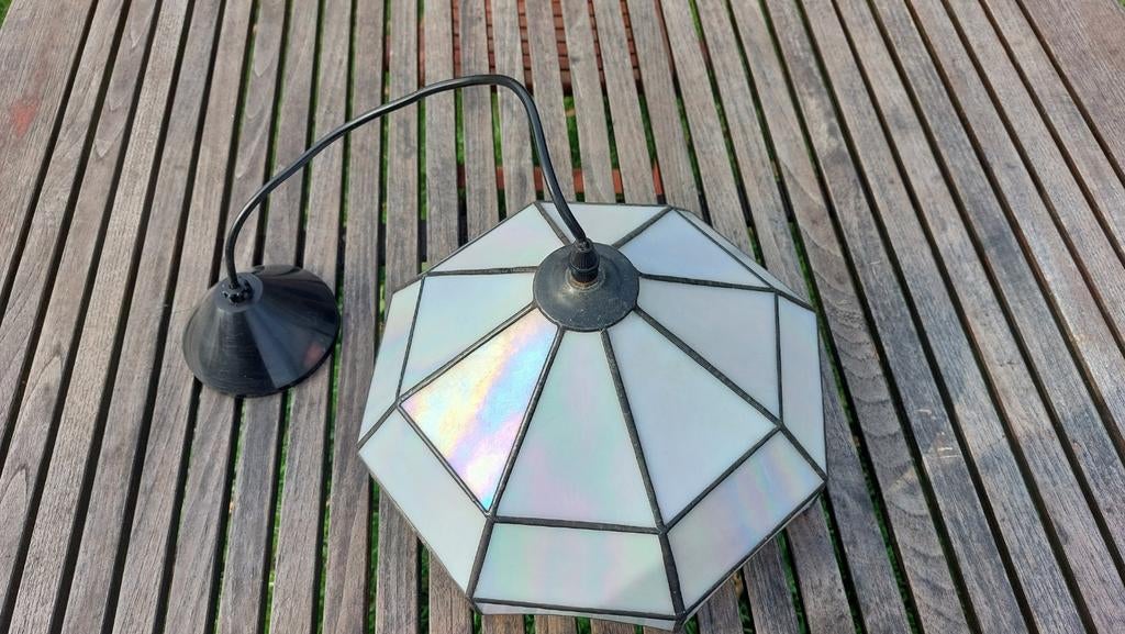 Tiffany hanglamp  parelmoer glas, Gebruikt, Ophalen of Verzenden, Glas, Minder dan 50 cm