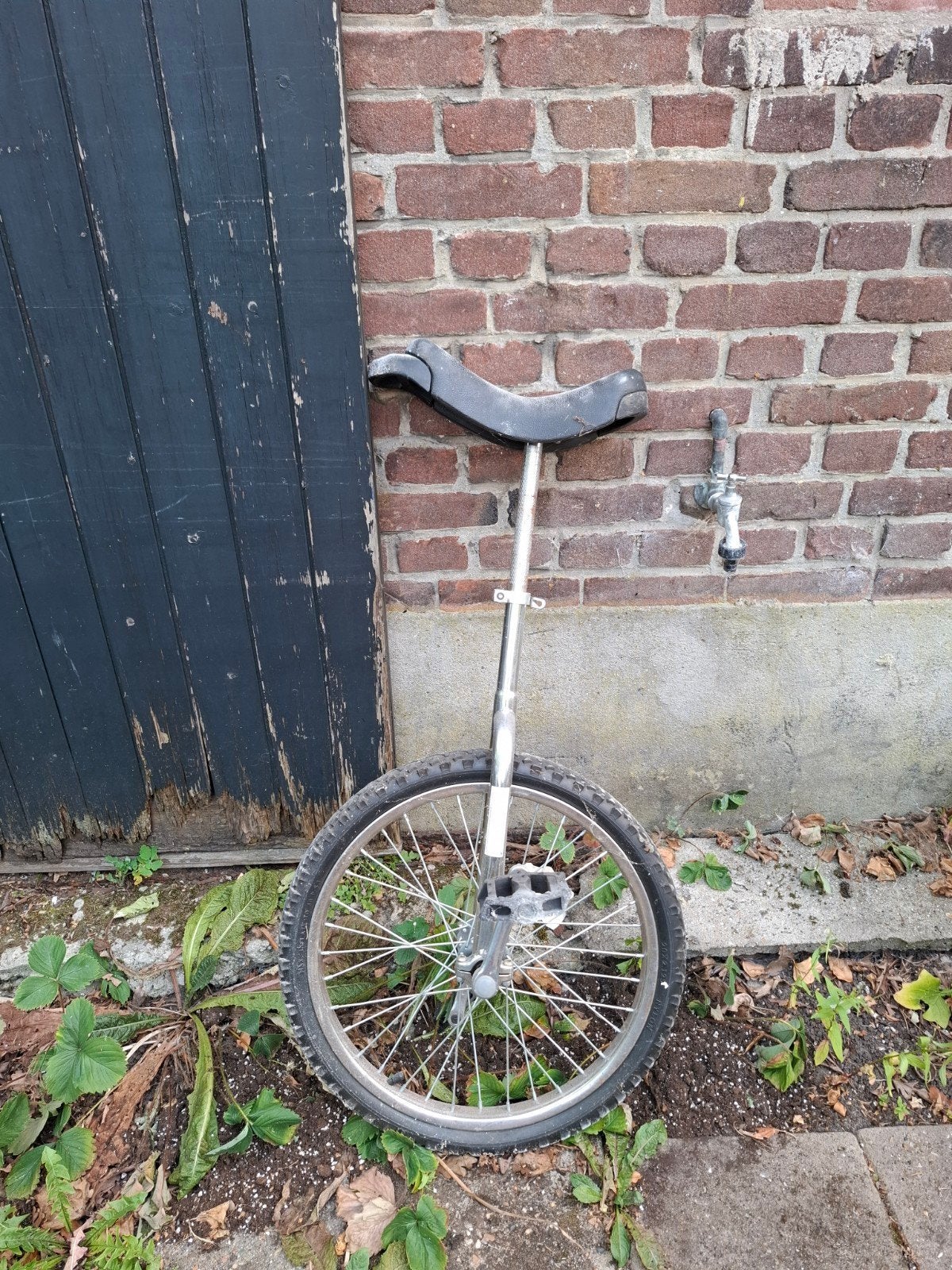 Eenwieler - In hoogte verstelbaar zadel, Fietsen en Brommers, Ophalen, Gebruikt