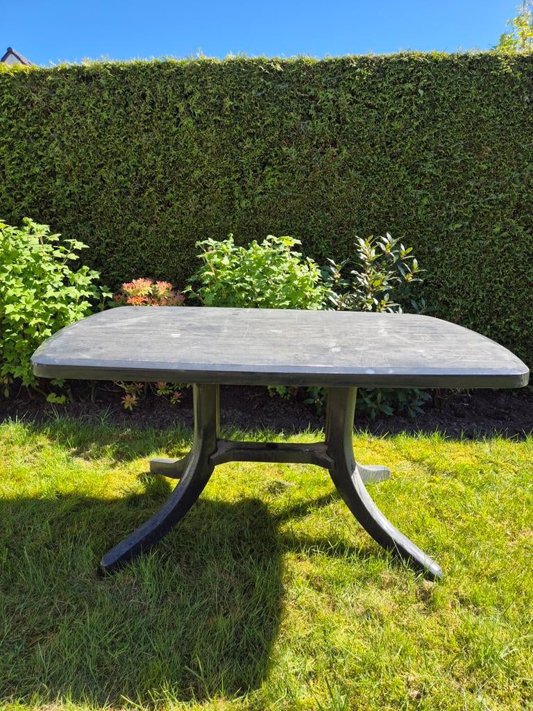 Robuuste tuintafel - 140x85cm, Tuin en Terras, Tuintafels, Ophalen, Gebruikt, Rechthoekig, Overige materialen