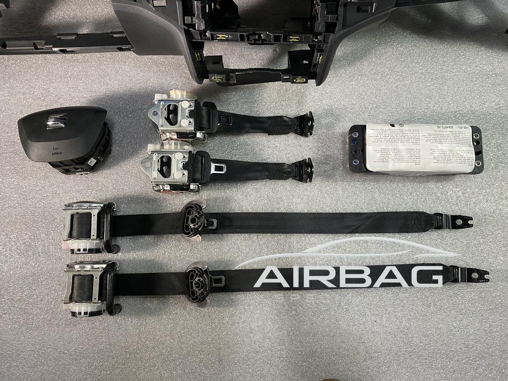 SEAT ARONA airbag set dashboard gordel set passagiers  2018+, Auto-onderdelen, Gebruikt, -, -, Ophalen of Verzenden