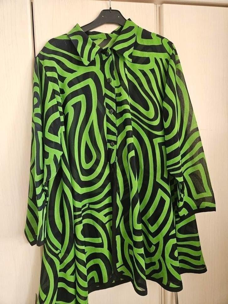 Groene blouse met zwart patroon - Maat 52, Ophalen of Verzenden, Zo goed als nieuw
