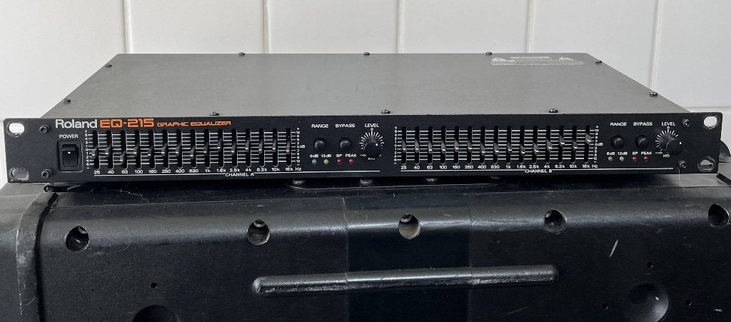 Roland eq 215 graphic equalizer, Audio, Tv en Foto, Professionele Audio-, Tv- en Video-apparatuur, Ophalen of Verzenden, Zo goed als nieuw