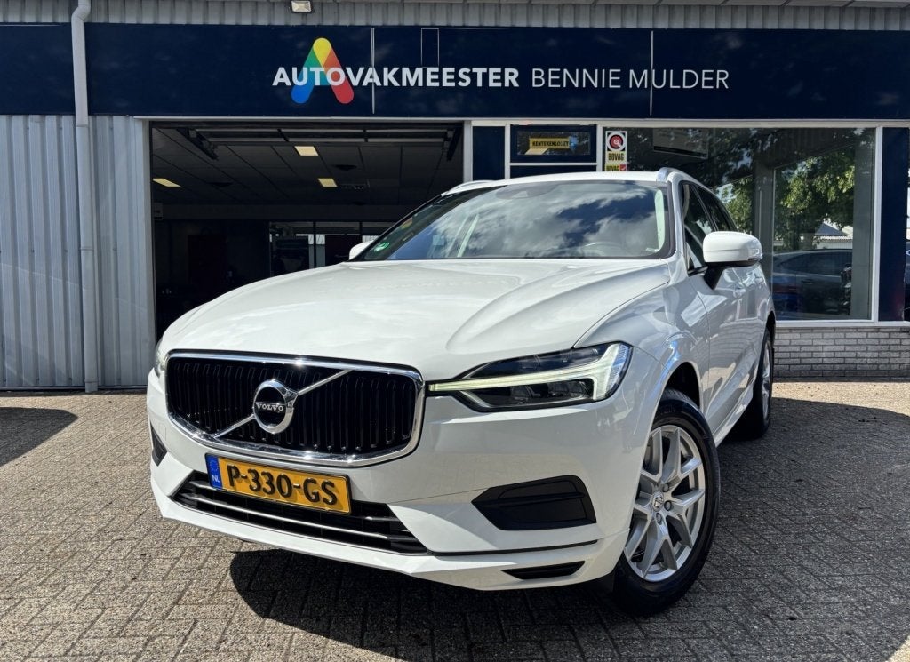 Volvo XC60 2.0 T5 Momentum DEALER O.H / CAMERA / LED, Gebruikt, 4 cilinders, 1969 cc, Leder en Stof