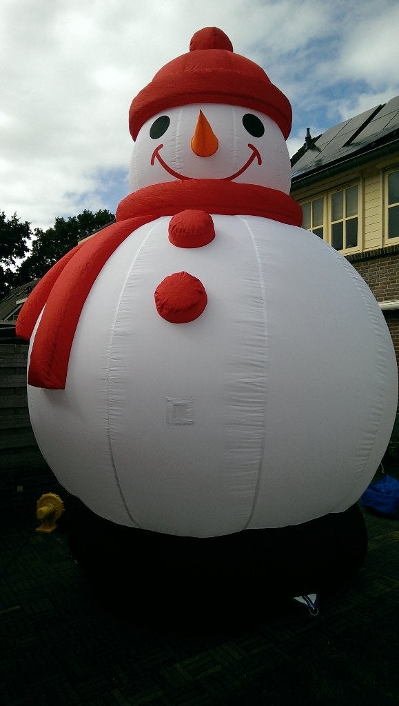 Mascotte kostuums te huur - Kerstman, rendier, sneeuwpop, Diversen, Kerst, Ophalen of Verzenden, Zo goed als nieuw