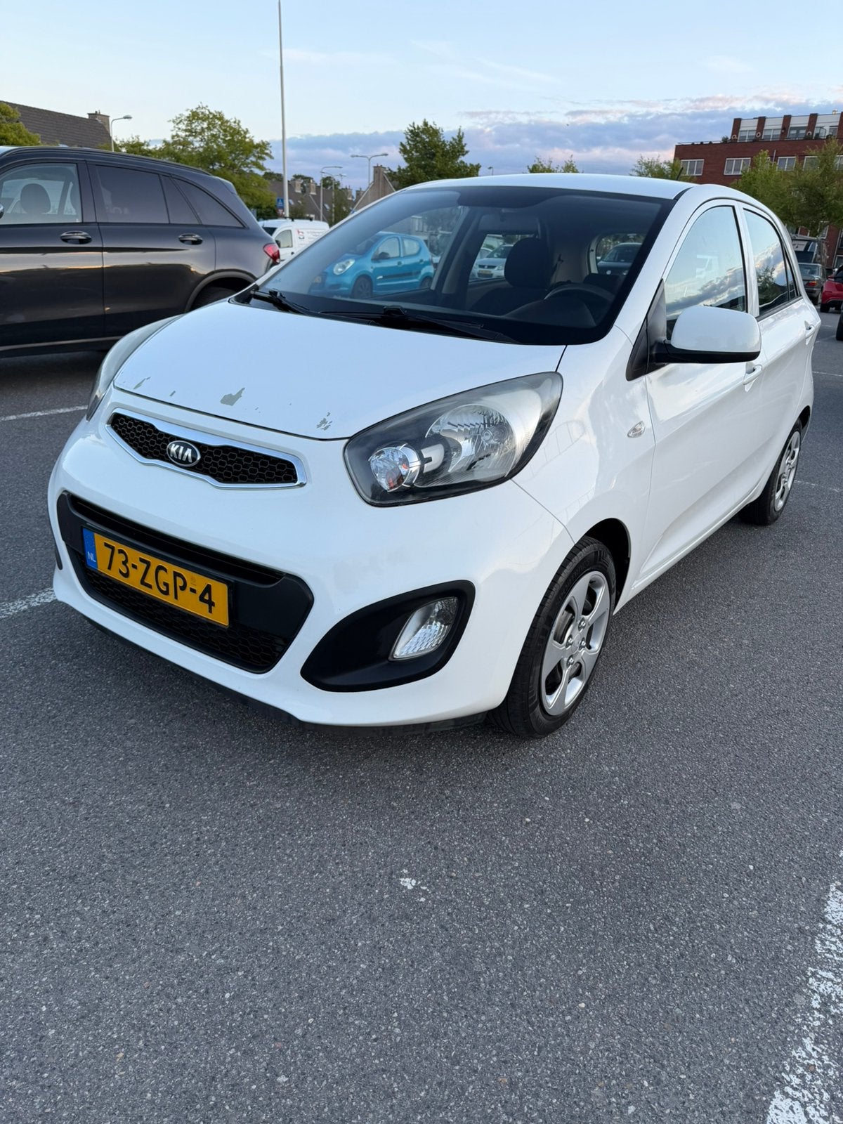 Kia Picanto 1.0 Cvvt 5-DRS 2013 Wit, Auto's, Voorwielaandrijving, 400 kg, Wit, Origineel Nederlands