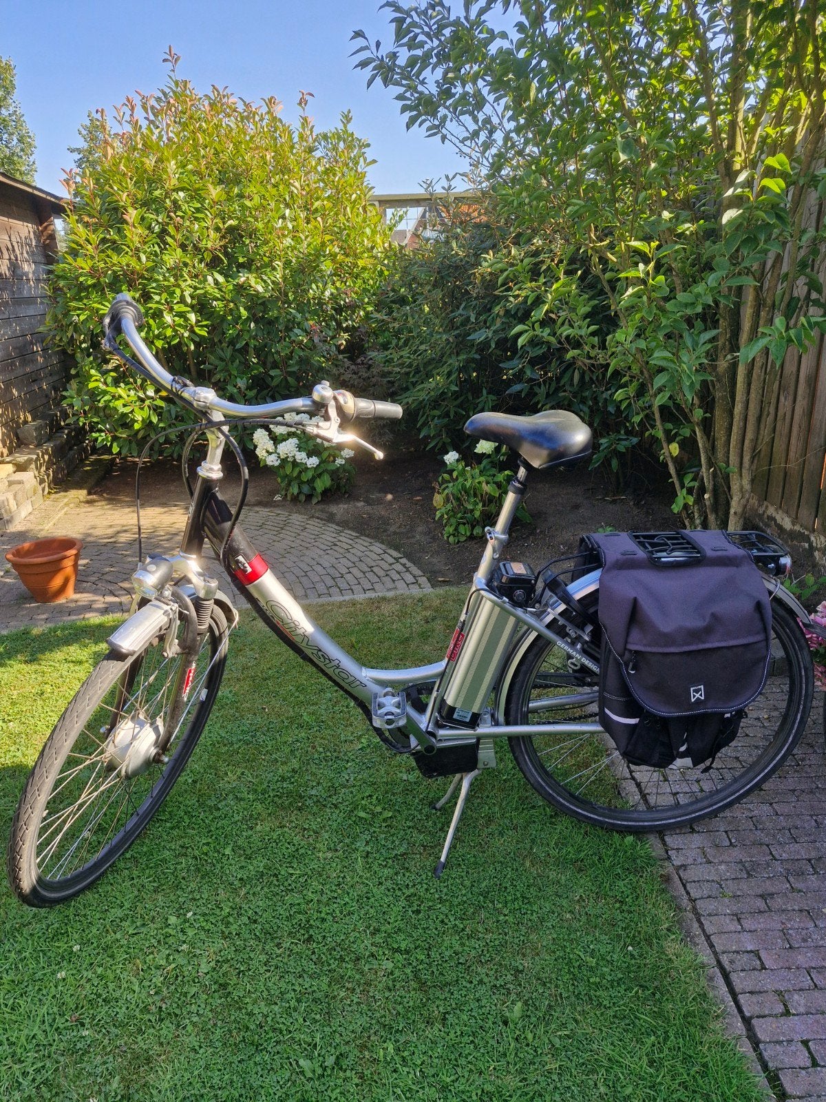 Degelijke elektrische fiets met fietstassen, Overige merken, Gebruikt, Ophalen of Verzenden, 51 tot 55 cm