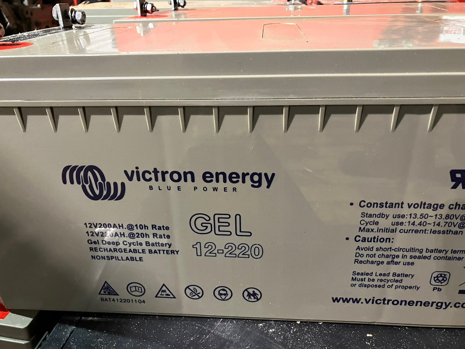 8 stuks Victron accu’s 12V-220Ah Gel, Ophalen, Gebruikt