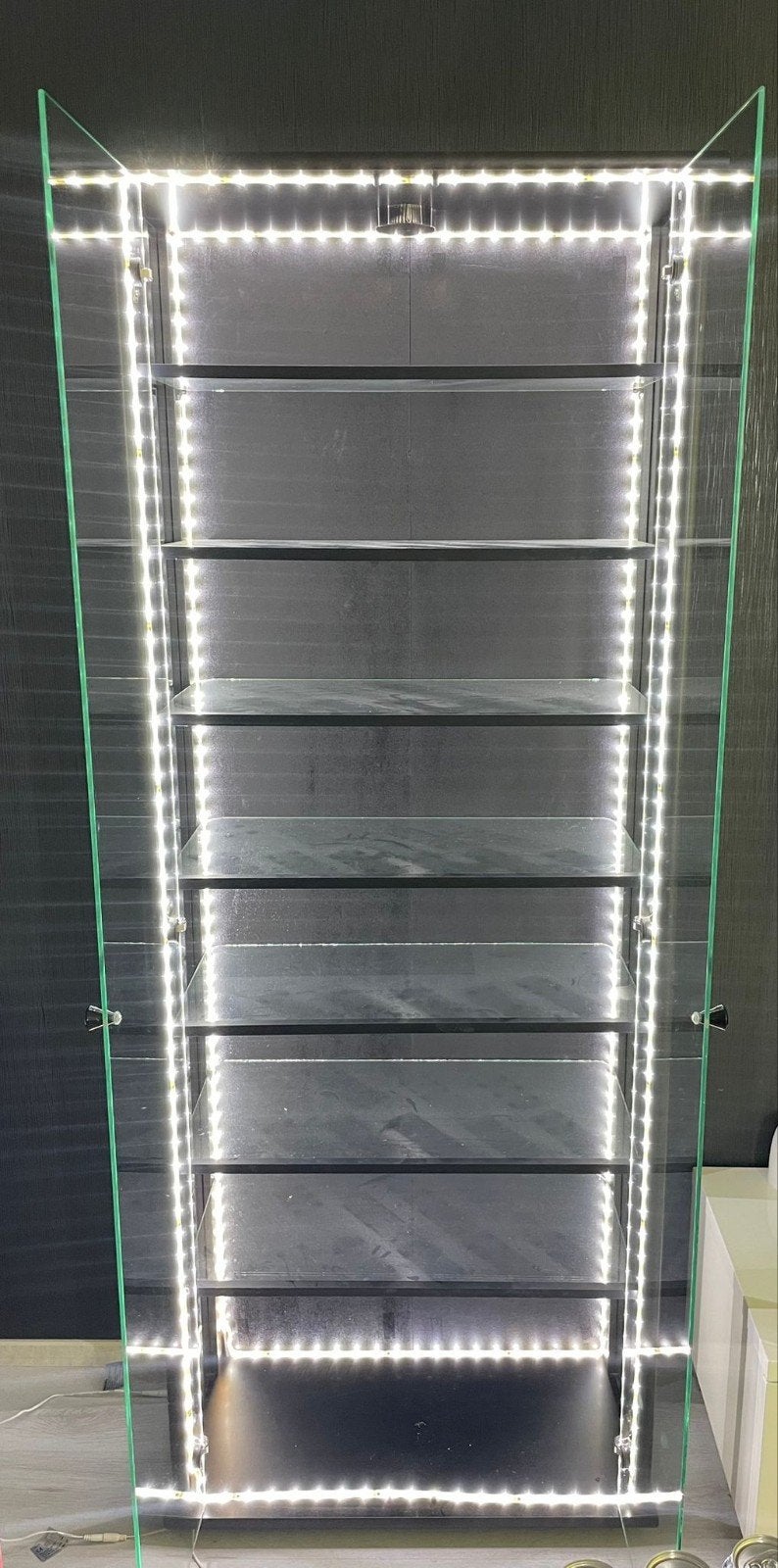 Vitrinekast, Ophalen, 50 tot 100 cm, 150 tot 200 cm, 25 tot 50 cm