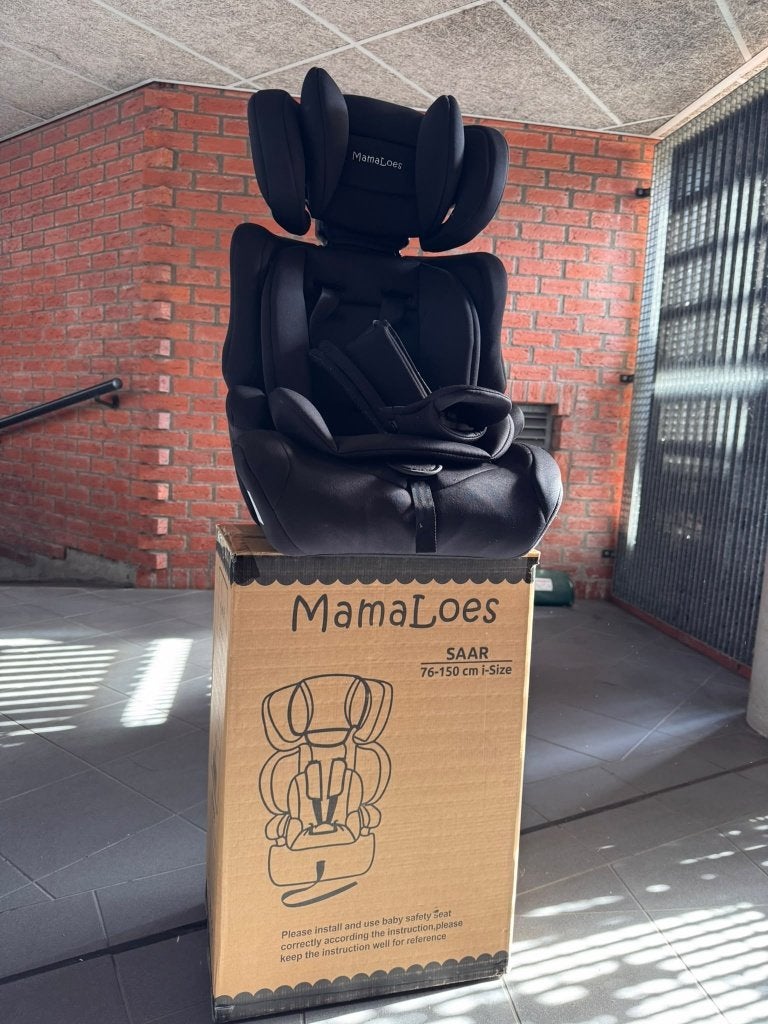 MamaLoes Saar i-Size Car Seat 76–150 cm – Black, Kinderen en Baby's, Autogordel, 15 t/m 36 kg, Zo goed als nieuw, Ophalen