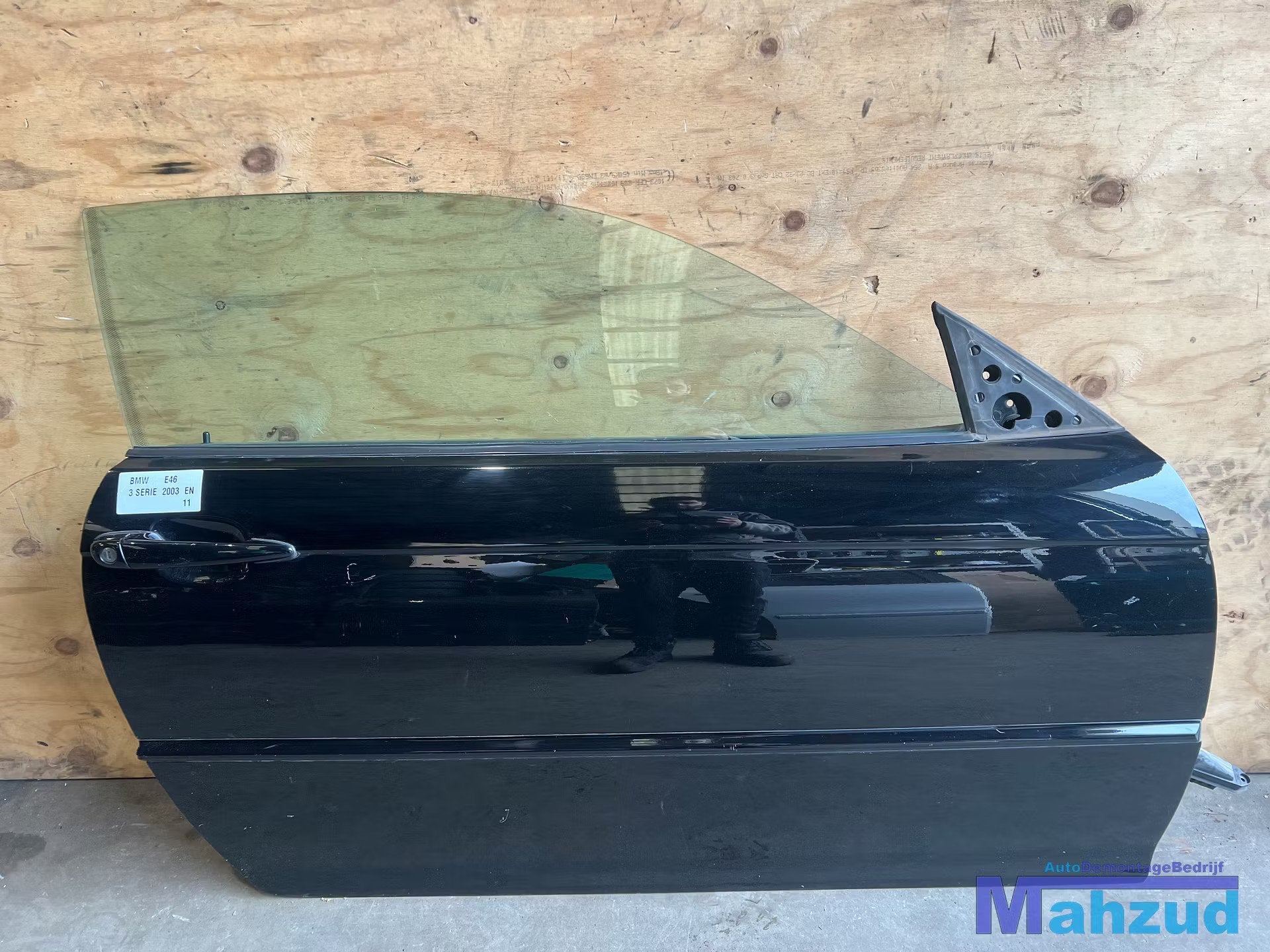 BMW E46 cabrio Facelift rechts zwart deur 2000-2007, Petuelring 130
80788  Munich, DE, Gebruikt, Deur, Info@bmw.de