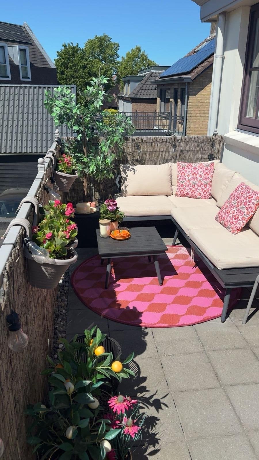 Comfortabele loungeset voor balkon of kleine tuin, Ophalen, 3 zitplaatsen, Aluminium, Zo goed als nieuw