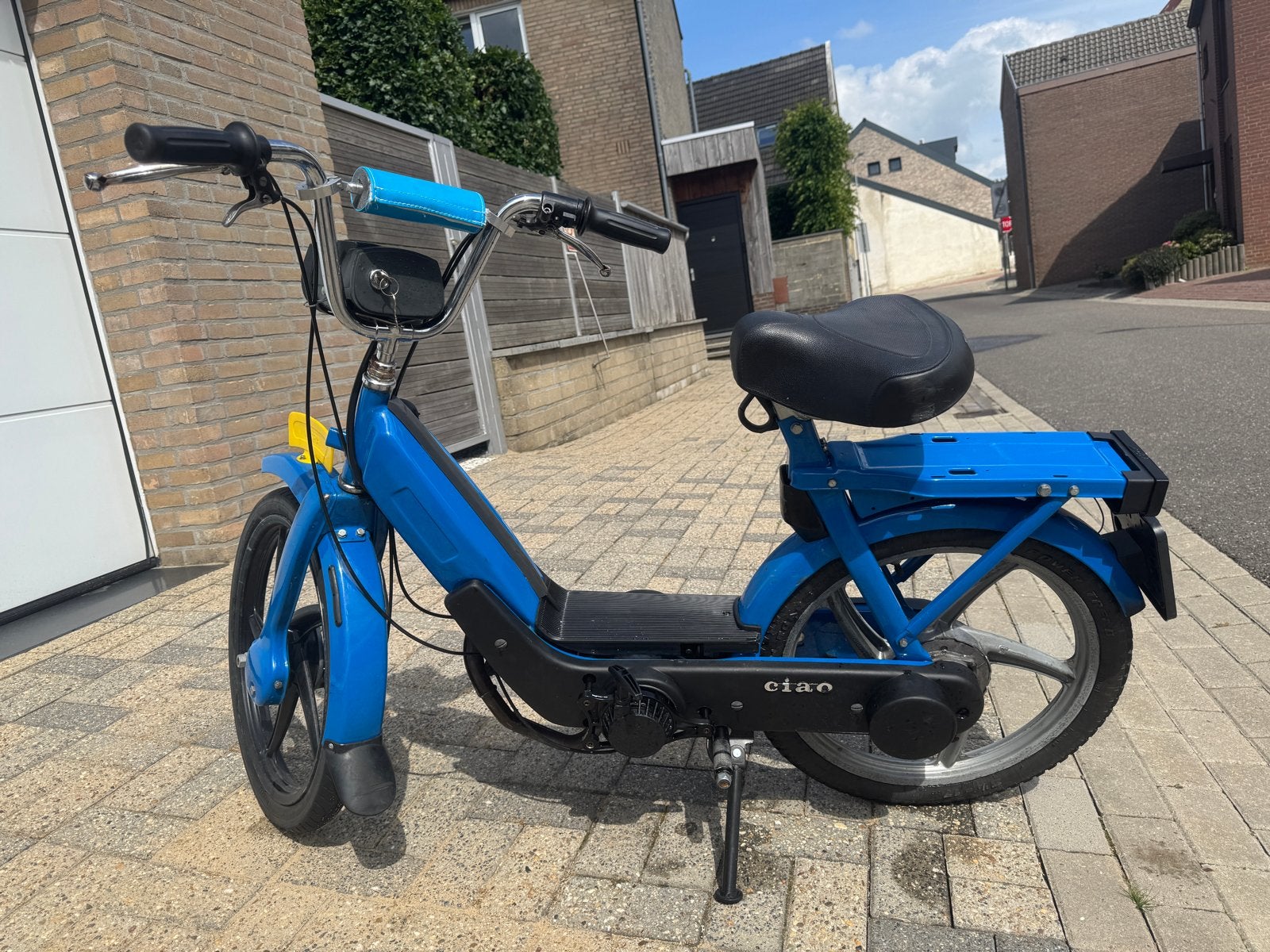Vespa Ciao Geel Kenteken Vario Trekstart, Ophalen, Gebruikt