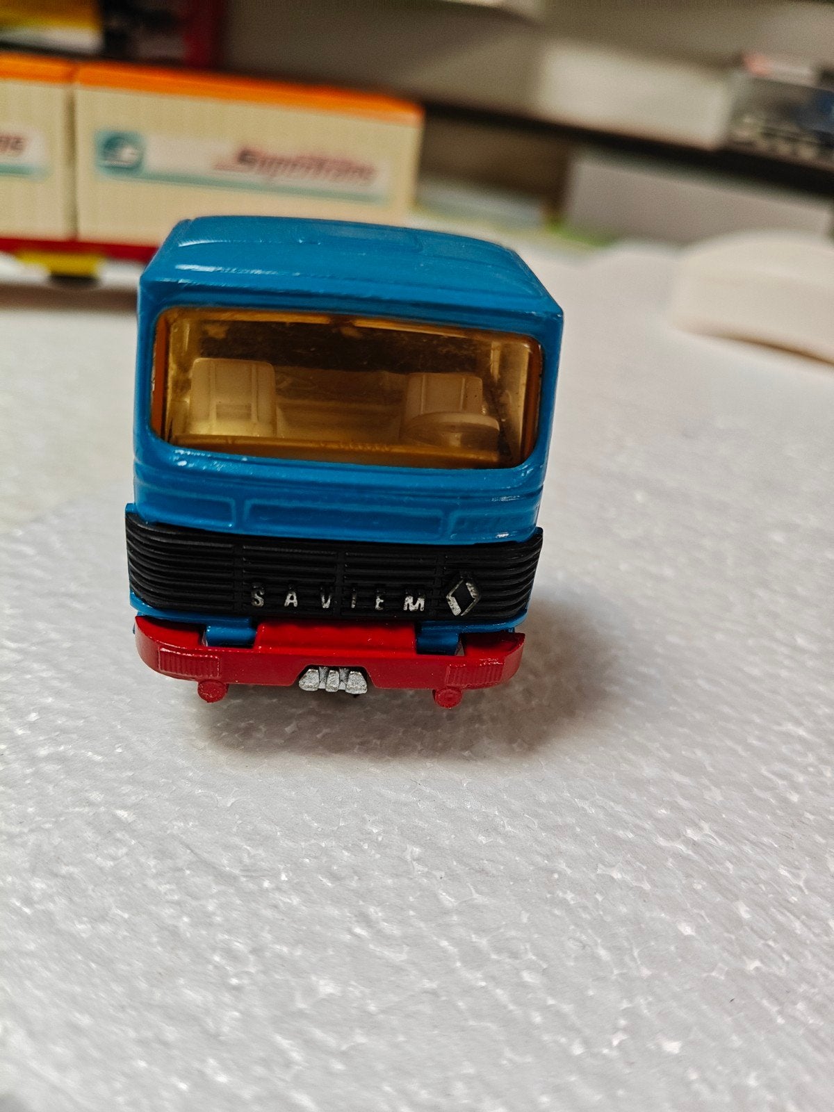 Renault saviem trailer met 2 garage boxen, Ophalen of Verzenden, Gebruikt, Bus of Vrachtwagen, Majorette