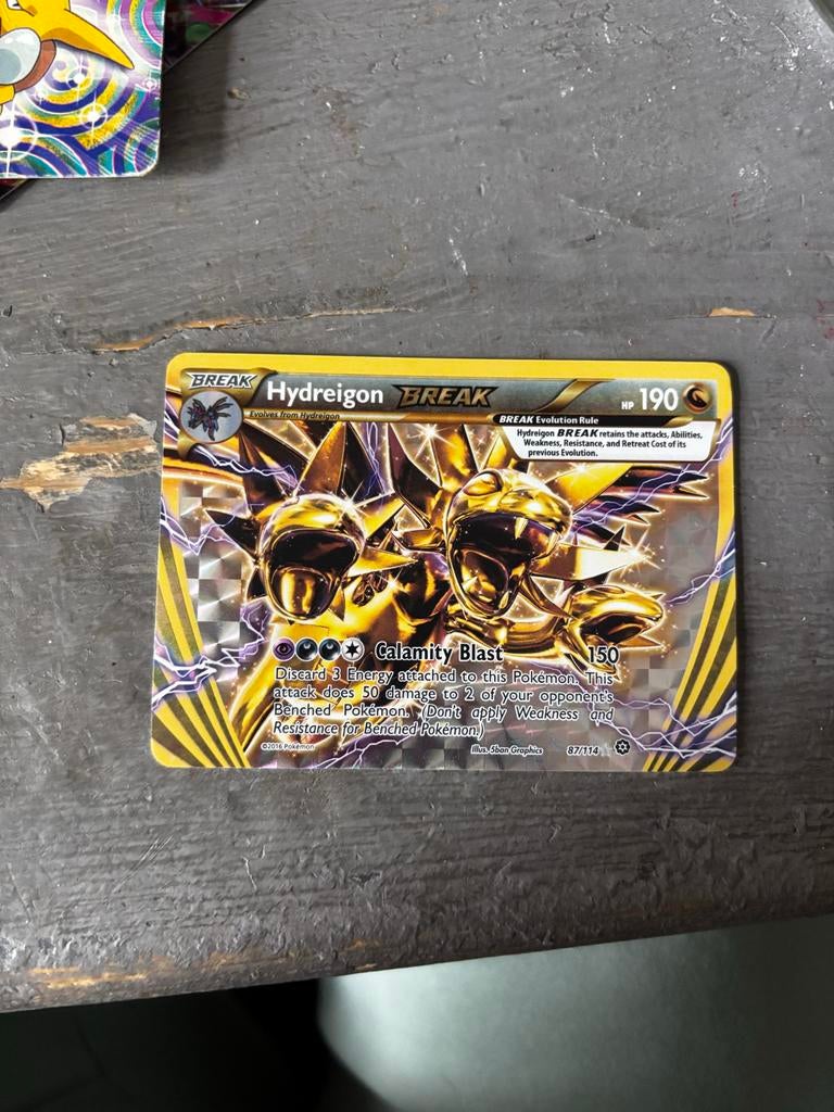 Hydreigon BREAK Pokémon kaart (87/114), Ophalen of Verzenden, Zo goed als nieuw, Losse kaart, Foil