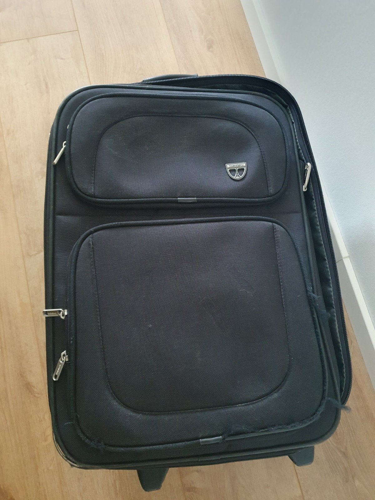 Gratis rolkoffer, Ophalen, Gebruikt, Zwart