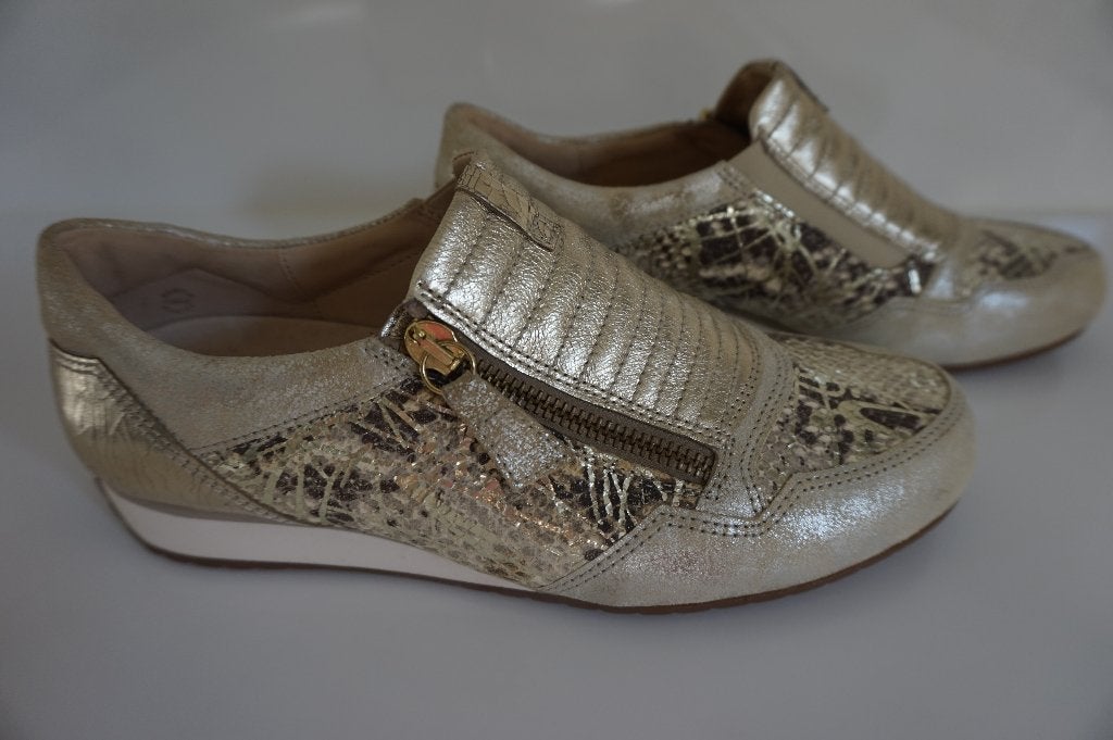 Gabor sneakers goud leer suède met rits maat 4,5 = 37,5, Kleding | Dames, Overige kleuren, Gabor, Ophalen of Verzenden, Sneakers of Gympen