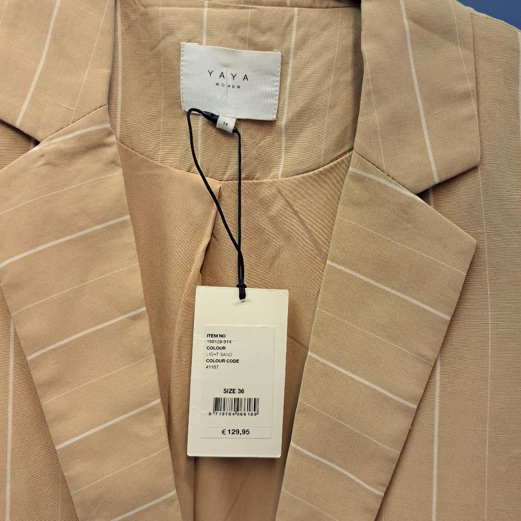 Yaya nieuwe blazer met kaartje beige gestreept mt 36 S 49437, ., Beige, Nieuw, Ophalen of Verzenden