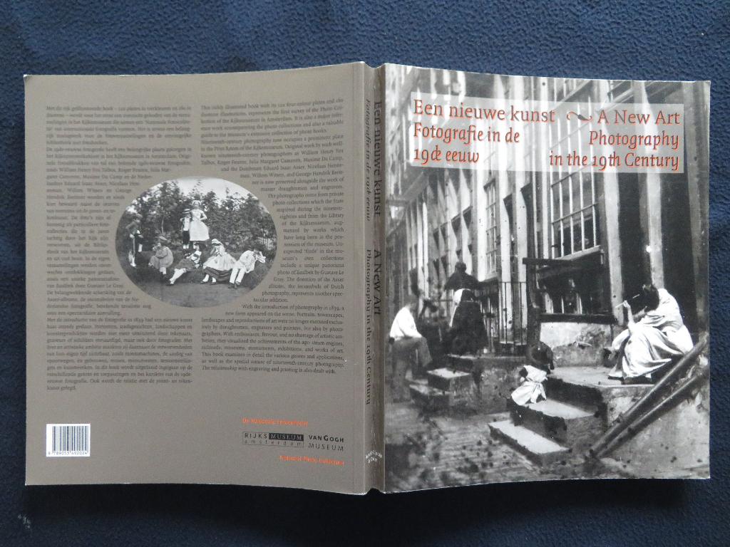Een nieuwe kunst - Fotografie in de 19de eeuw, Boeken, Fotografie algemeen, Ophalen of Verzenden, Zo goed als nieuw, Mattie Boom en Hans Rooseboom