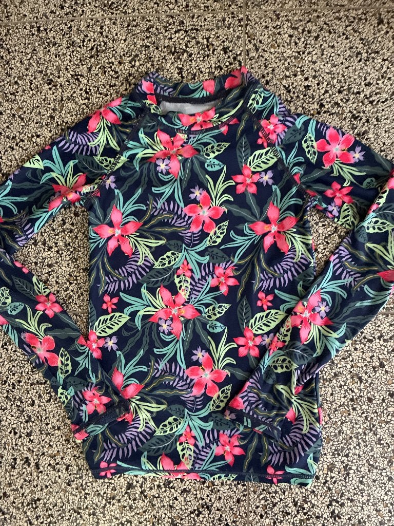 Uv shirt HEMA 134/140, Ophalen, Meisje, Sport- of Zwemkleding, Zo goed als nieuw