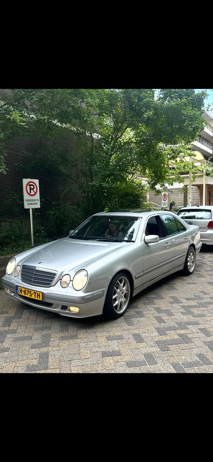 Mercedes W210 E430 1999, Auto's, 1800 kg, 40 €/maand, 8 cilinders, 4300 cc