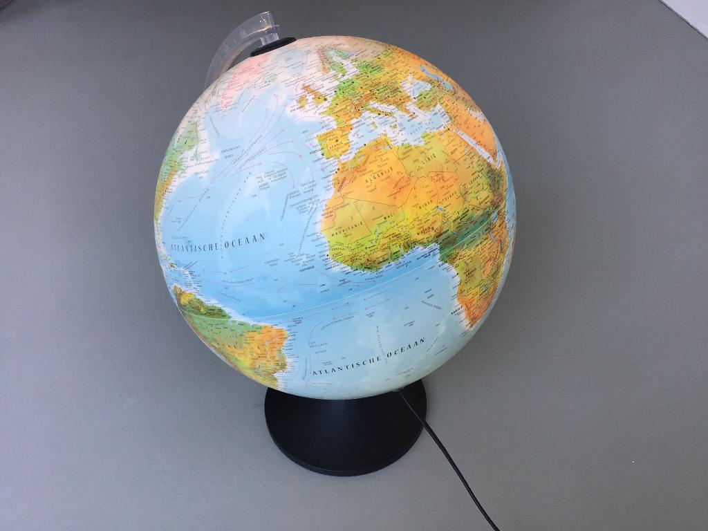 Globe wereldbol met verlichting, Ophalen, Verlicht, Zo goed als nieuw