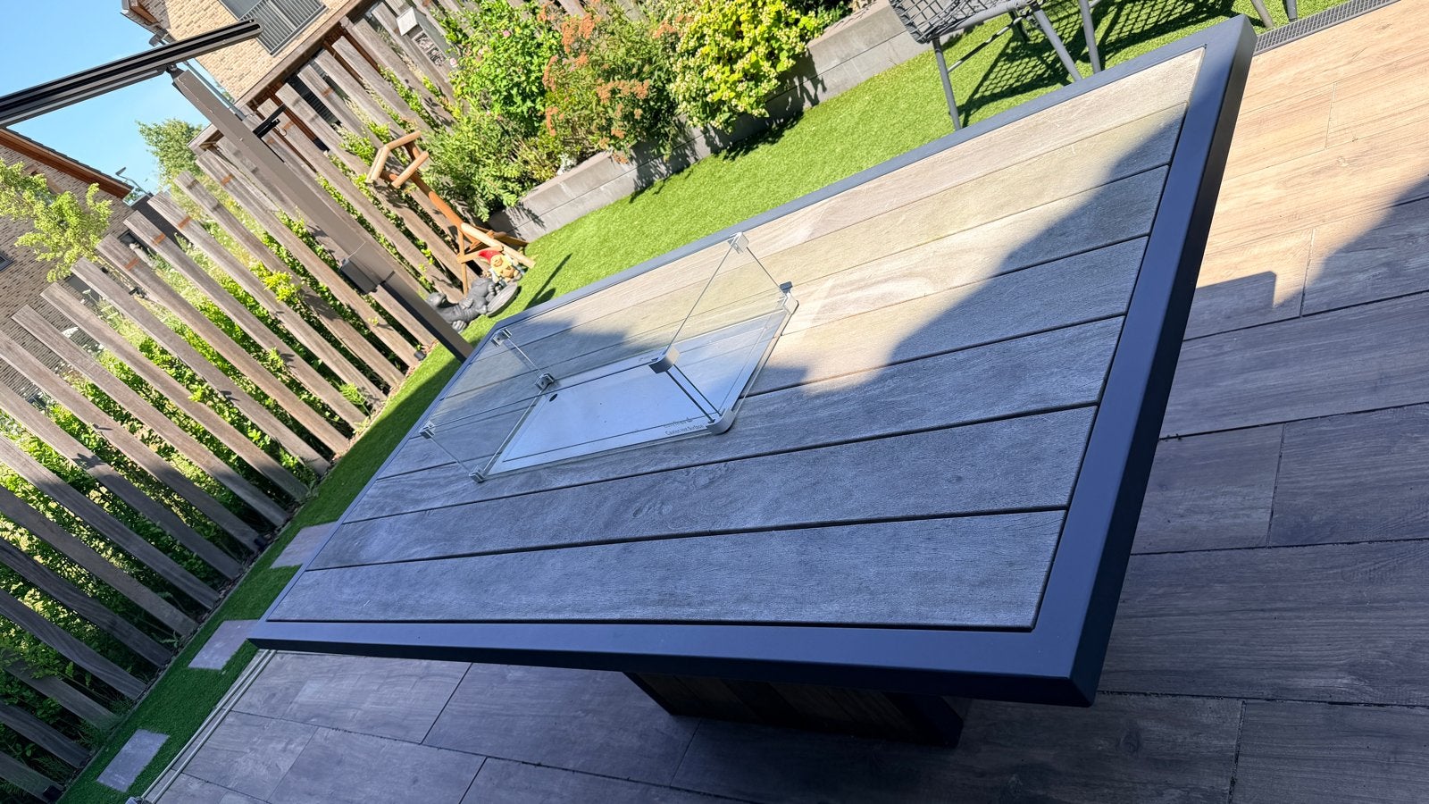 Houten vuurtafel dining  voor 6 personen, Ophalen, Gebruikt