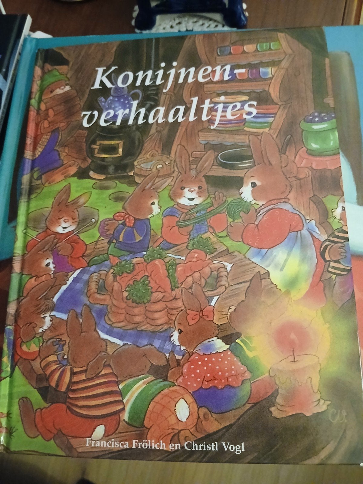 Konijnenverhaaltjes - Francisca Frölich & Christl Vogl, Boeken, Jongen of Meisje, Ophalen of Verzenden, Zo goed als nieuw, Voorleesboek