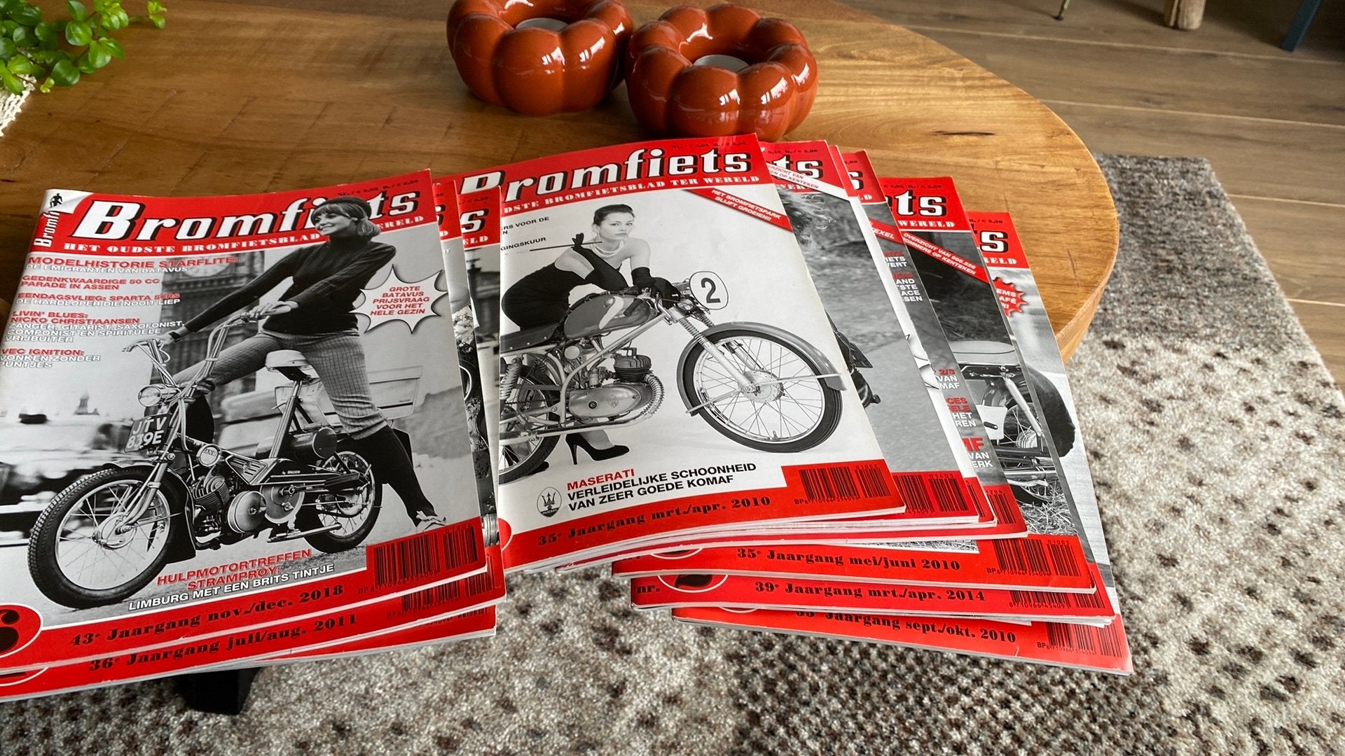 Bromfietsen boekjes, Ophalen of Verzenden