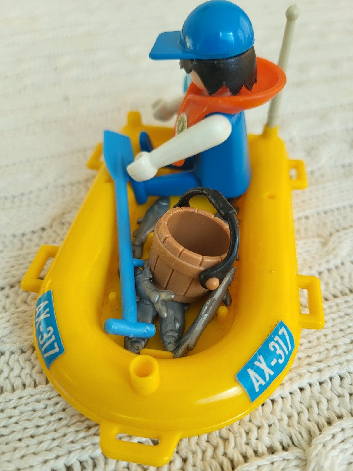 Playmobil mannetje in Gele Opblaasboot met Accessoires, Verzamelen, Ophalen of Verzenden, Gebruikt