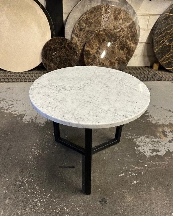 Showroommodel Carrara marmeren salontafel - Ø50cm, H45cm, Ophalen, Overige materialen, Minder dan 50 cm, Rond