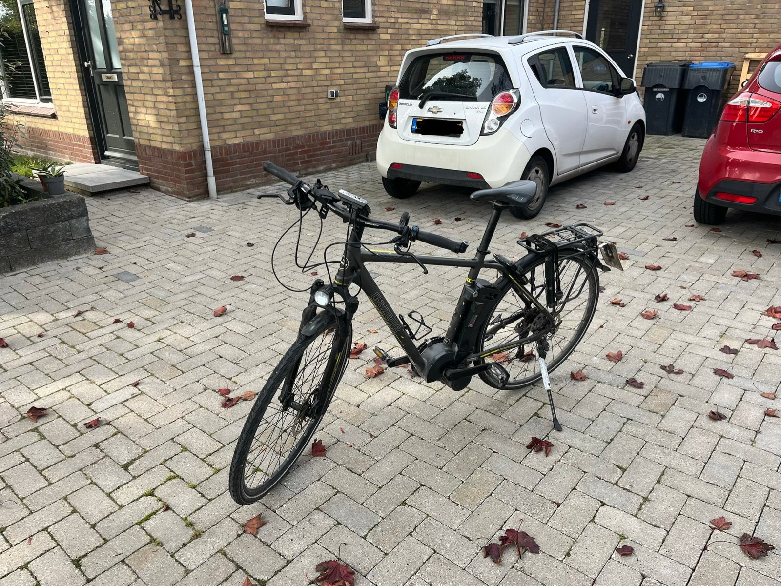 Foto 5 van Gazelle E-bike met defecte trapondersteuning, 2 accu's