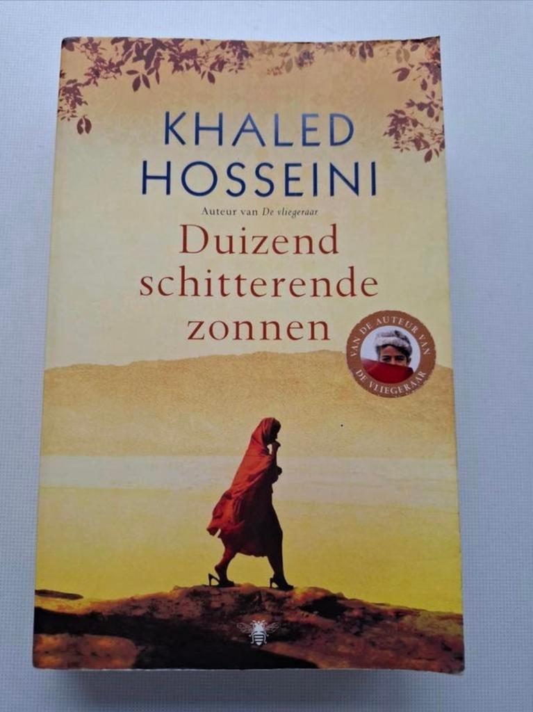 Khaled Hosseini-Duizend schitterende zonnen, Ophalen of Verzenden, Zo goed als nieuw, Khaled Hosseini