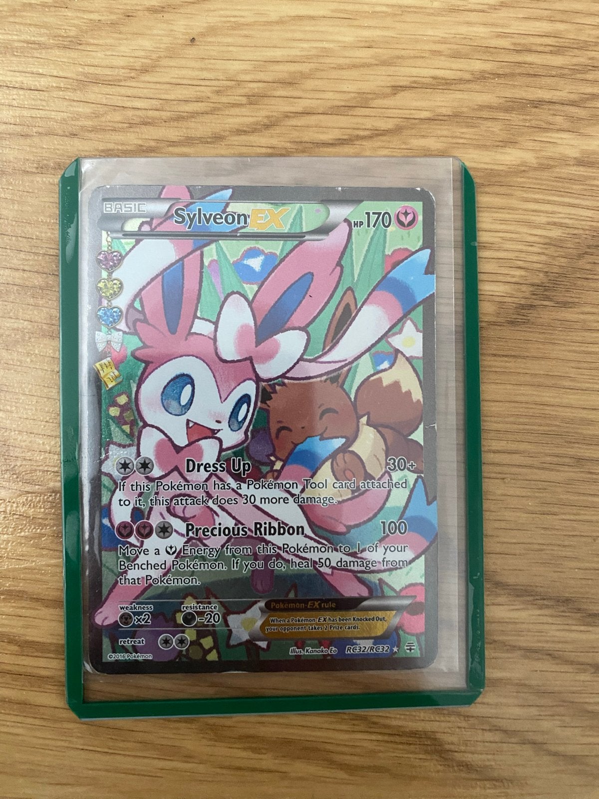 Zeldzame Sylveon RC32 Pokémon kaart - Niet perfecte staat, Ophalen, Gebruikt, Losse kaart, Foil