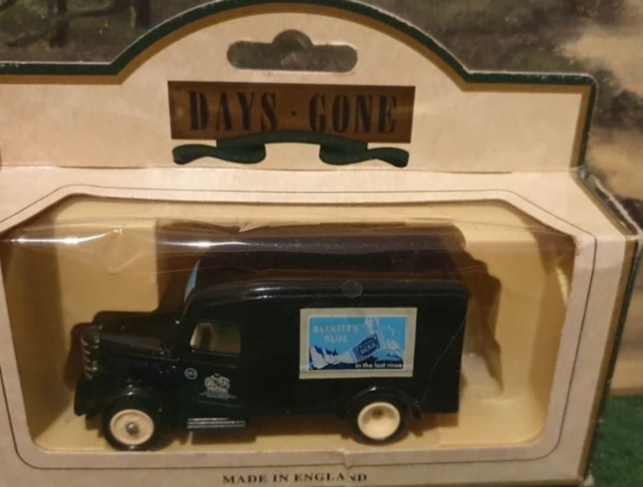 Days Gone Modelauto: Zwarte Bestelwagen (Made in England), Ophalen of Verzenden, Zo goed als nieuw, Bus of Vrachtwagen