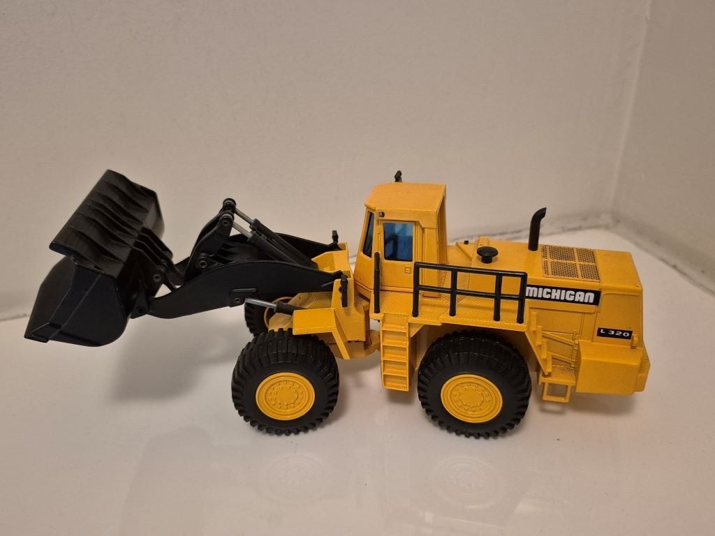 Michigan l320 shovel, Ophalen of Verzenden, Nieuw, Hijskraan, Tractor of Landbouw, Overige merken