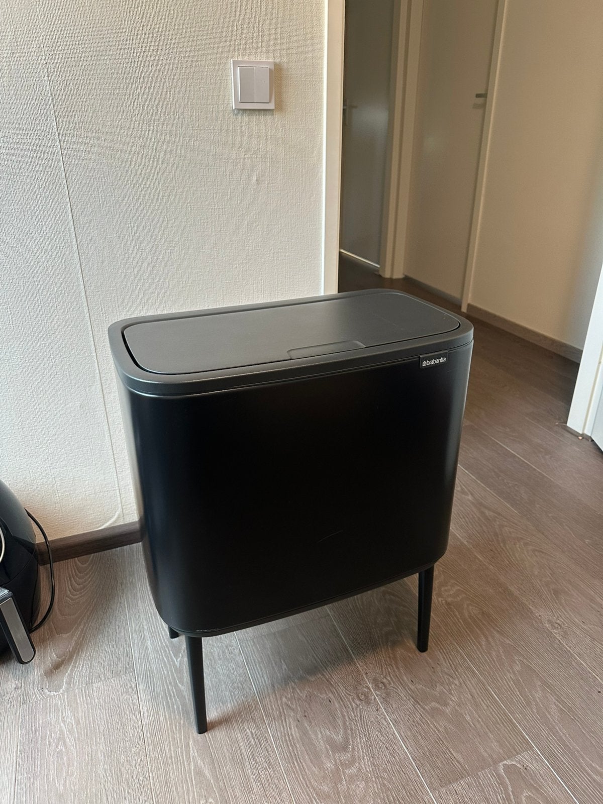 Brabantia Bo Touch Bin, 36 liter, 30 tot 40 liter, Ophalen, Zo goed als nieuw, Rvs
