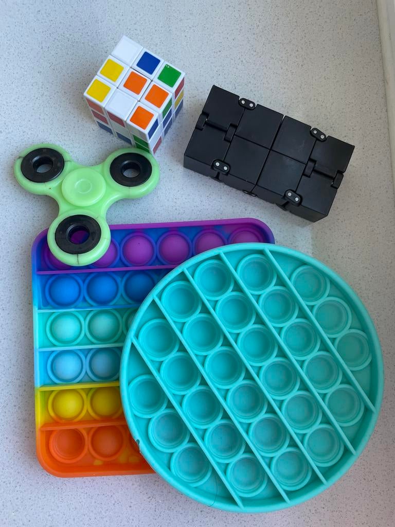 Fidget Speelgoed Set: Pop It, Fidget Spinner, Infinity Cube, Ophalen, Gebruikt, Jongen of Meisje