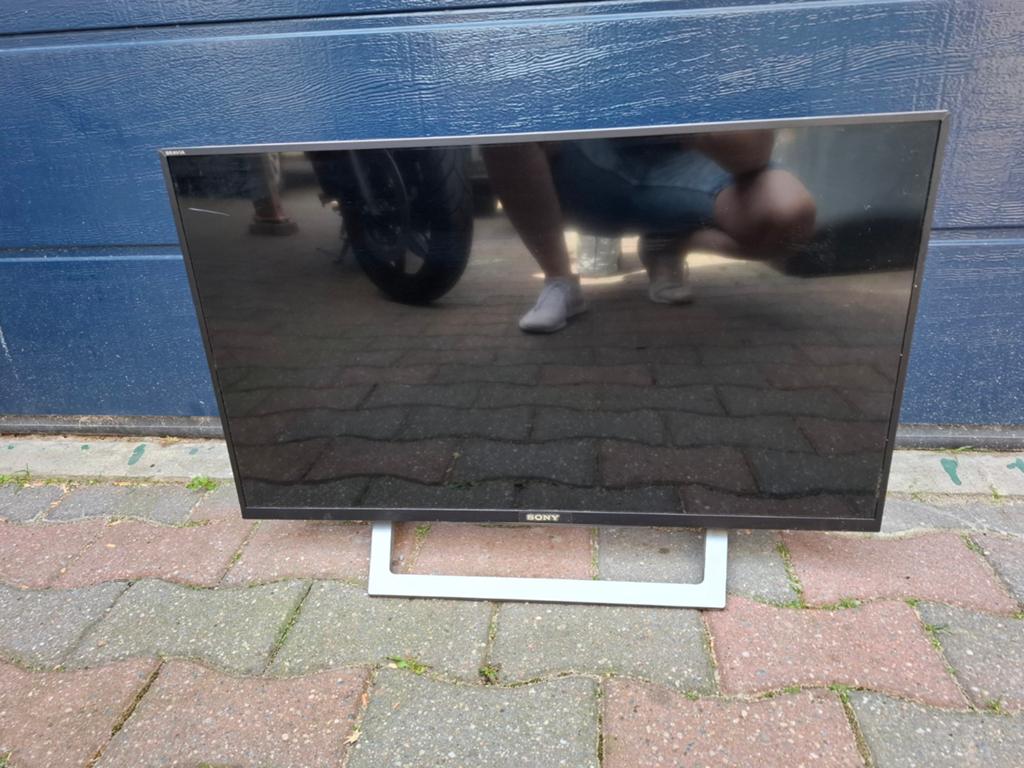 Sony 32 inch TV - Werkend, zonder adapter/afstandsbedieng, Ophalen, 50 Hz, 80 tot 100 cm, Sony