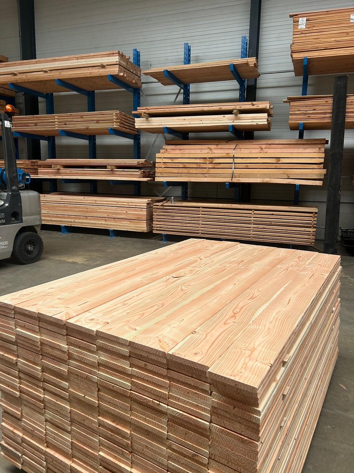 Douglas plank geschaafd 1.8x15x180 cm € 5,40, Ophalen of Verzenden, Nieuw, 250 cm of meer, Planken