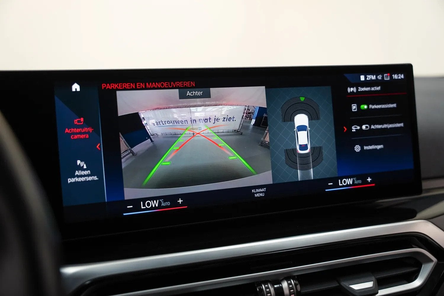 Foto 8 van BMW i4 eDrive40 84 kWh [ Schuifdak Sportstoelen Stoelverwarm
