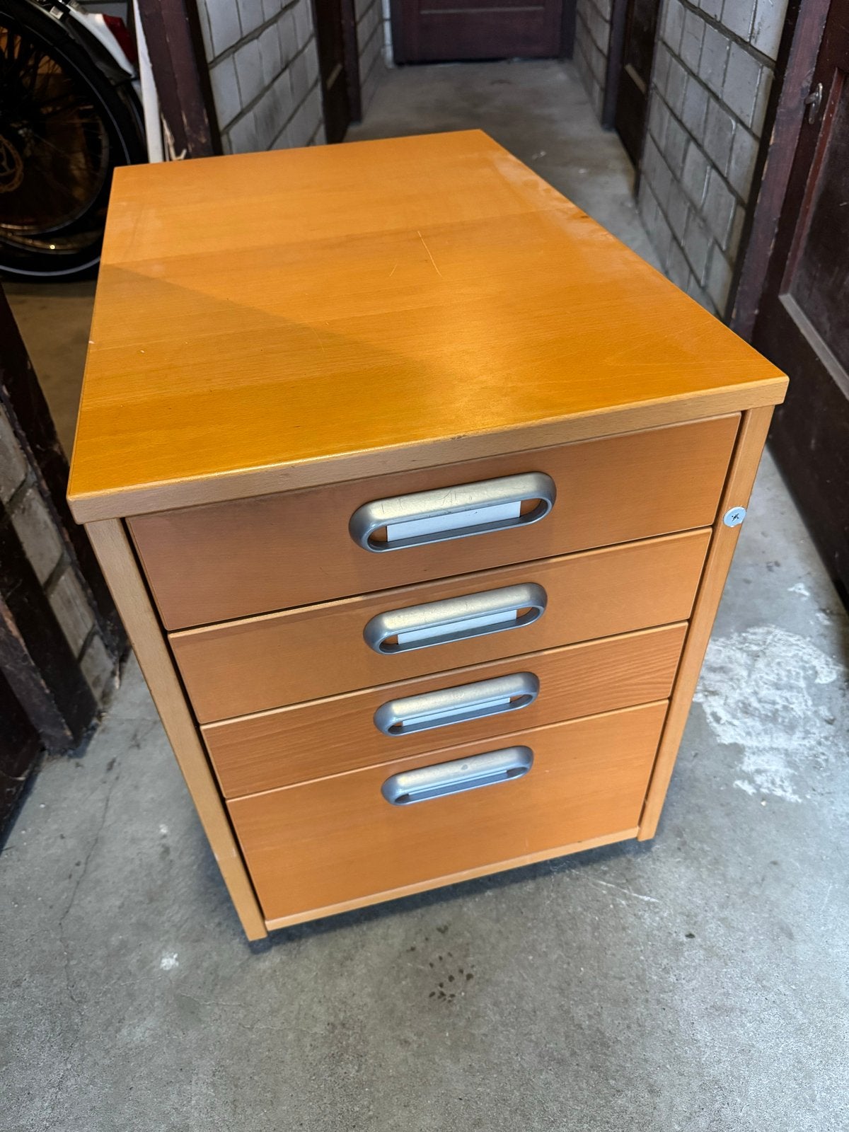 Verrijdbare bureau ladekast met 4 lades, Huis en Inrichting, Kasten | Ladekasten, Ophalen, Minder dan 50 cm, Gebruikt, 3 of 4 laden