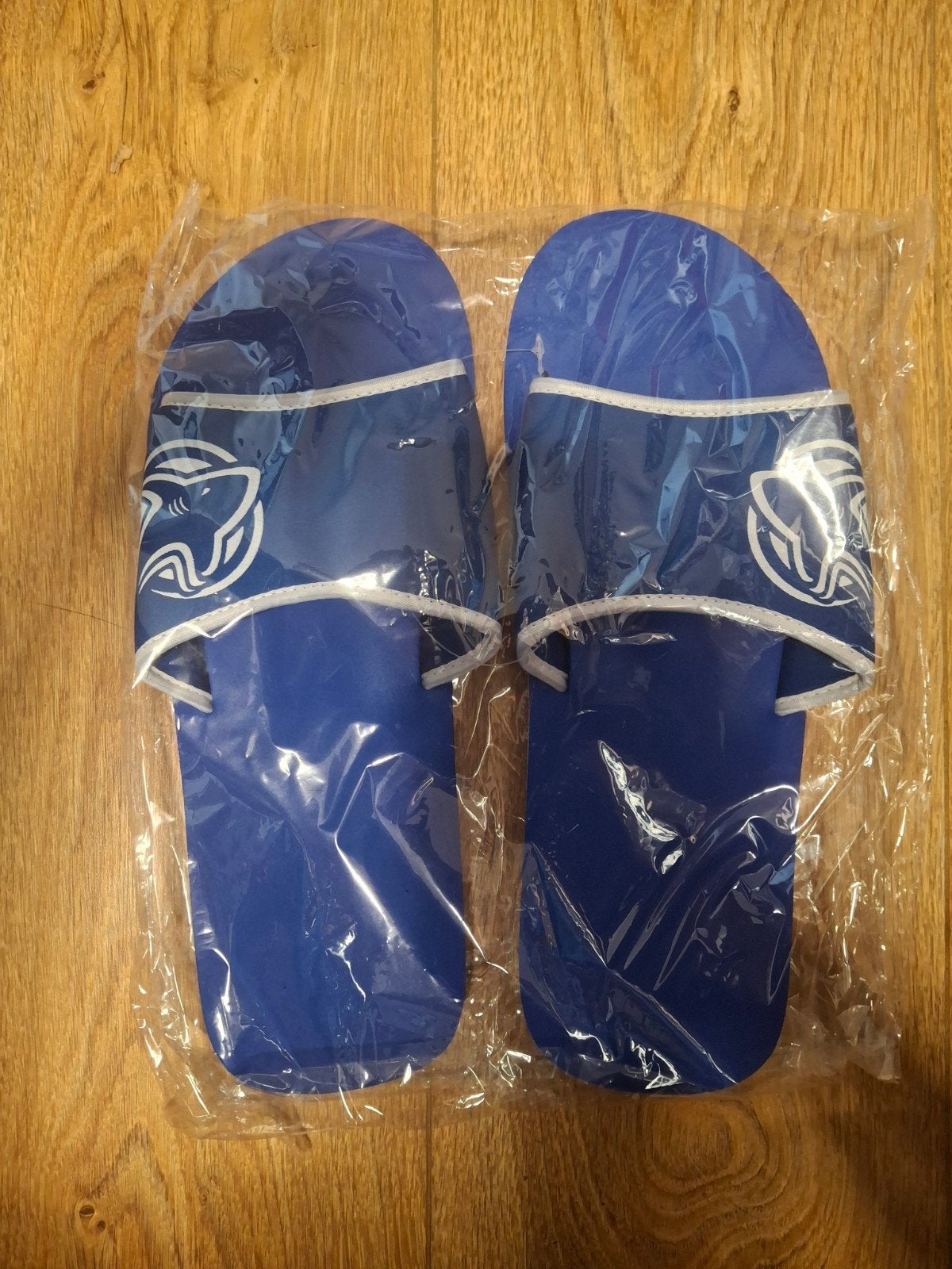 Nieuwe blauwe slippers maat 46, Ophalen of Verzenden, Nieuw, Blauw, Slippers