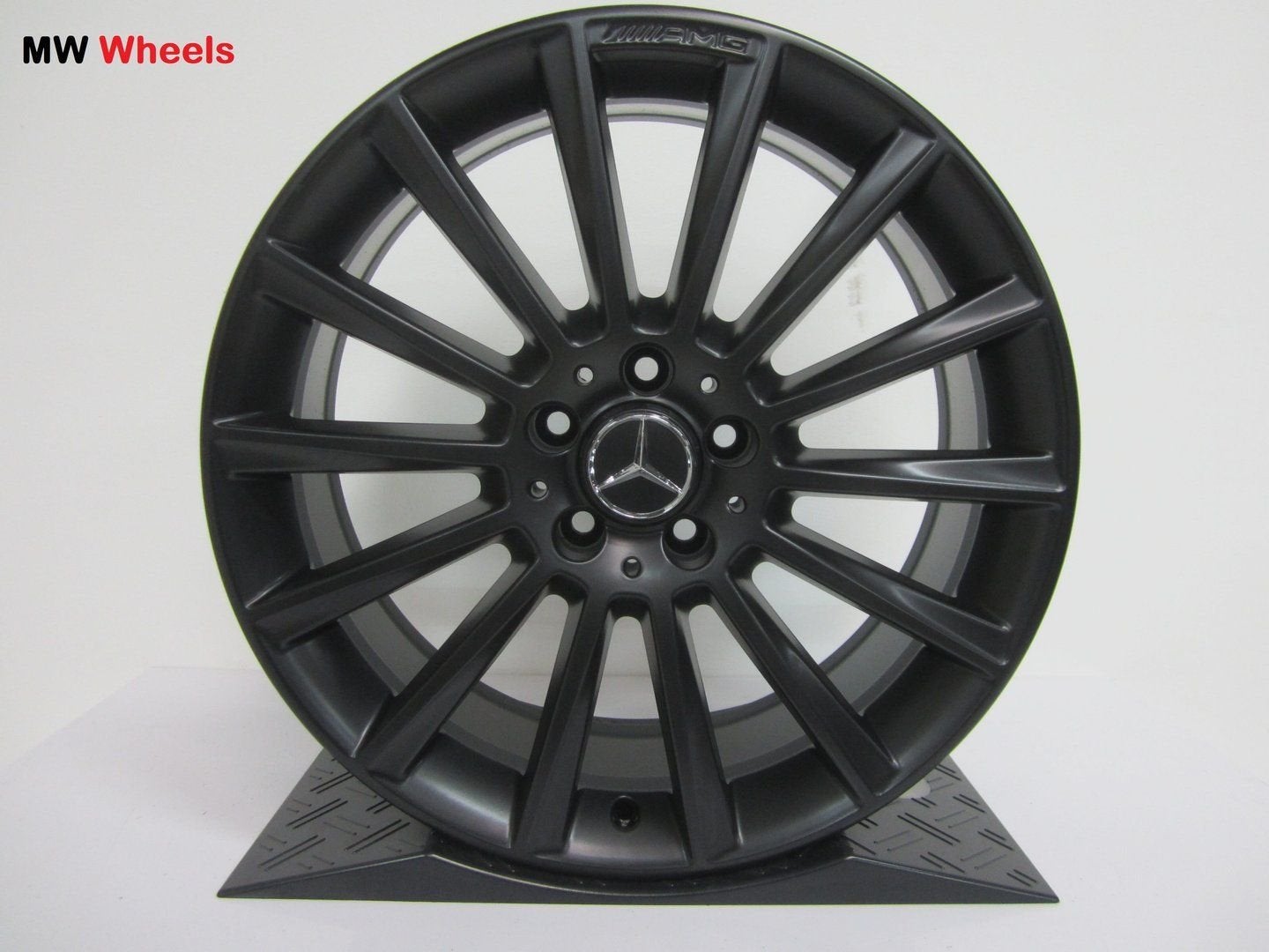 Originele Mercedes 19 inch AMG velgen A Klasse W177 B en CLA, Auto-onderdelen, Banden en Velgen, 19 inch, Gebruikt, Velg(en), -